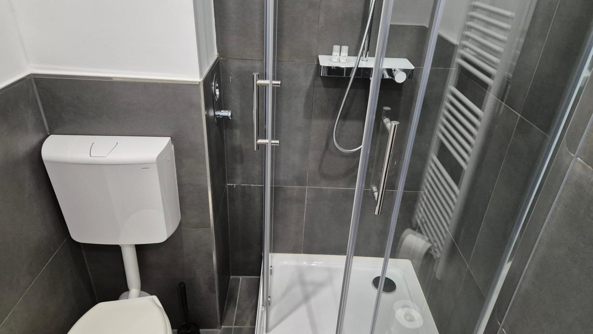 City Central Apartment House Кайзерслаутерн Екстериор снимка